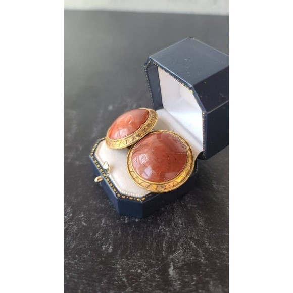 Vintage Desert Red Plastic Cabochon Clip-on Earrings - Picture 7 of 10